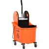 HOMCOM Putzwagen Mit Auswringvorrichtung Schwarz, Orange 54 X 41 X 91,5 Cm (LxBxH) | Reinigungswagen Wischwagen Systemwagen Mit Rollen 1 HOMCOM Putzwagen Mit Auswringvorrichtung Schwarz, Orange 54 X 41 X 91,5 Cm (LxBxH) | Reinigungswagen Wischwagen Systemwagen Mit Rollen -KALDEWEI-Shop 8600336600 720 015OG prod 001