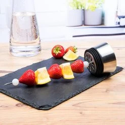 HI Glaskaraffe Fruchtspieß Spülbürste Wasser Karaffe Kippdeckel CloseUp Verschluss -KALDEWEI-Shop 8600354700 A5569 9973 prod 006